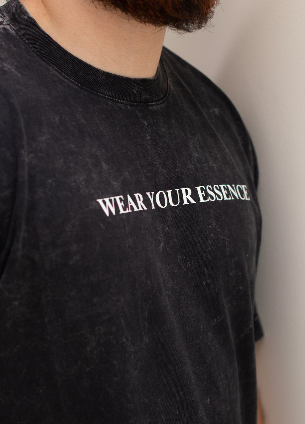 WEAR YOUR ESSENCE BASIC ACID WASH TSHIRT